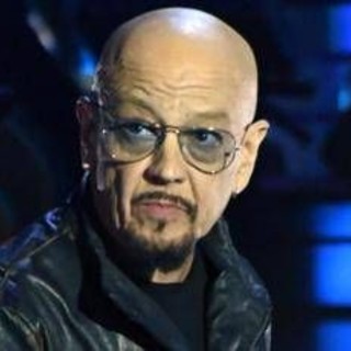 Enrico Ruggeri: "Cantanti di oggi tutte brave ma senza spessore" Enrico Ruggeri: "Cantanti di oggi tutte brave ma senza spessore"