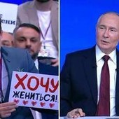 "Mi vuoi sposare?", proposta di matrimonio nella conferenza di Putin "Mi vuoi sposare?", proposta di matrimonio nella conferenza di Putin