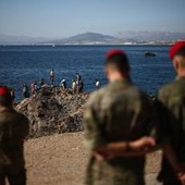 Ceuta, governo in allarme: "Preoccupano appelli social per nuovo ingresso di massa a Ferragosto" Ceuta, governo in allarme: "Preoccupano appelli social per nuovo ingresso di massa a Ferragosto"