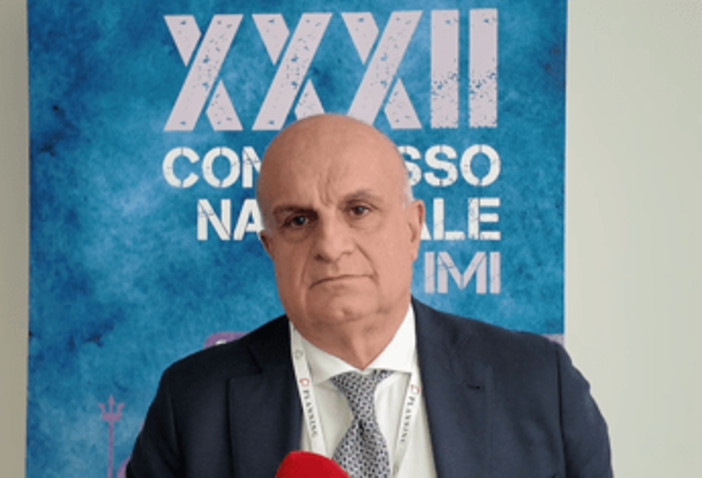 De Giorgi (Imi):"L'80% dei melanomi è legato all'esposizione solare, non basta la crema al mare"