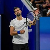 Djokovic, allenamento e applausi: che show a New York