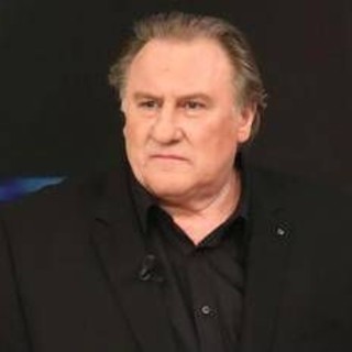 Depardieu rinviato a giudizio per stupro sull'attrice Charlotte Arnould