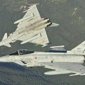 Jet russi violano lo spazio aereo della Lituania, caccia italiani in volo Jet russi violano lo spazio aereo della Lituania, caccia italiani in volo