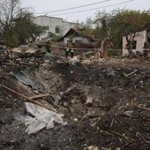 Ucraina, Zelensky in polemica con Witkoff: "Tre ondate di missili balistici lanciati dagli 'umanitari' russi" Ucraina, Zelensky in polemica con Witkoff: "Tre ondate di missili balistici lanciati dagli 'umanitari' russi"