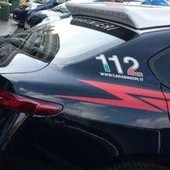 Matera, accoltella donna e spara a carabinieri poi si suicida
