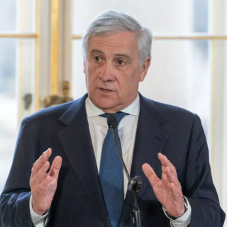 Tajani “Rafforzare il pilastro europeo della Nato”