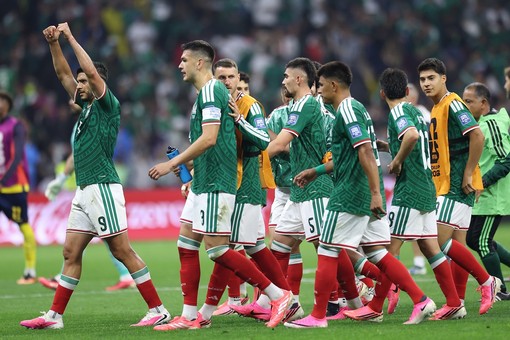 Il Messico accede agli ottavi, Ecuador ko 2-0 Il Messico accede agli ottavi, Ecuador ko 2-0