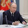 Putin, lo show e il messaggio: &quot;Ecco le super armi della Russia&quot;