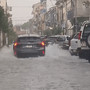 Maltempo in Toscana, bomba d'acqua su Empoli: 43 mm in mezz'ora, strade come fiumi Maltempo in Toscana, bomba d'acqua su Empoli: 43 mm in mezz'ora, strade come fiumi