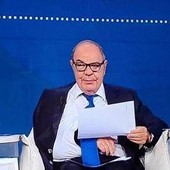 Vespa: "Bruttissima caduta in casa mentre facevo ginnastica, ma sono stato fortunato" Vespa: "Bruttissima caduta in casa mentre facevo ginnastica, ma sono stato fortunato"