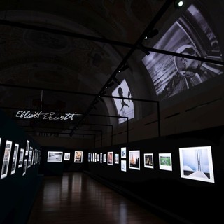 Mostre, al Palazzo Reale di Palermo gli scatti di Elliott Erwitt