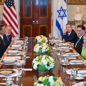 Netanyahu alla Casa Bianca, Bibi candida Trump al Nobel per la pace