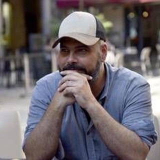 Marco D'Amore annuncia fine riprese 'Gomorra - Le origini': &quot;Tanta felicità&quot;