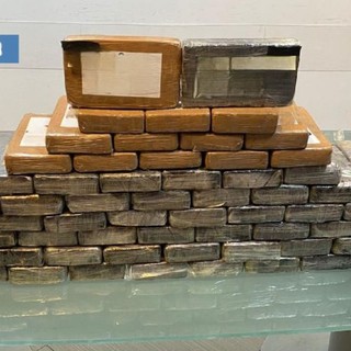 Sorpreso con 80kg di cocaina, arrestato a Scampia un 25enne napoletano